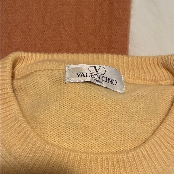 Valentino Men’s Yellow Wool Angora and Cashmere Sweater